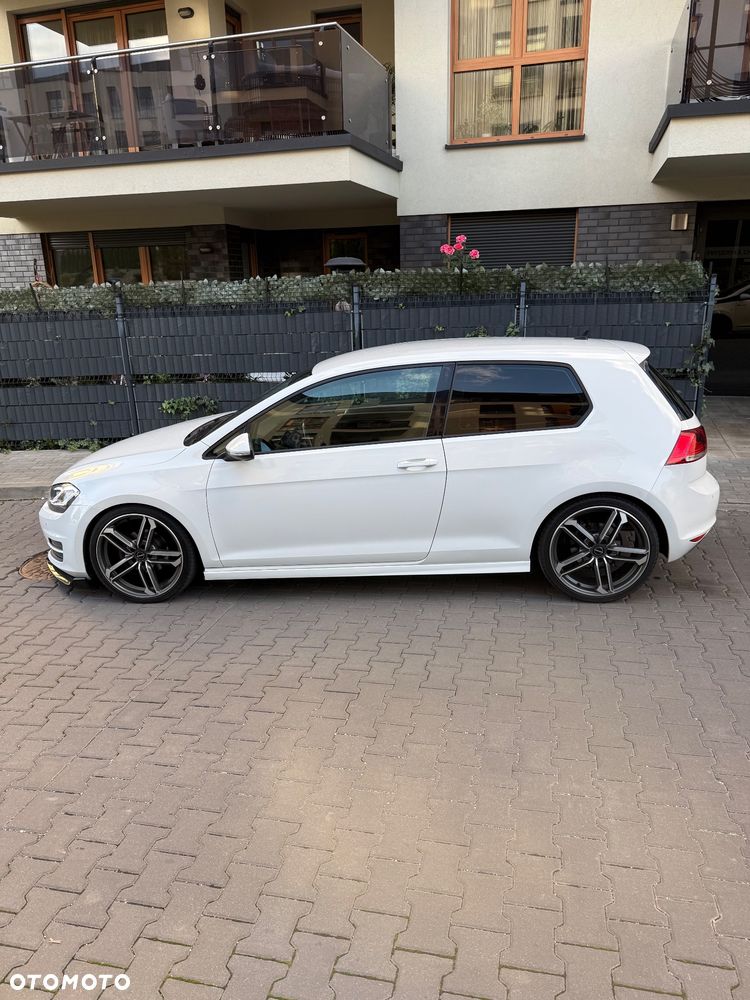 Volkswagen Golf - 7