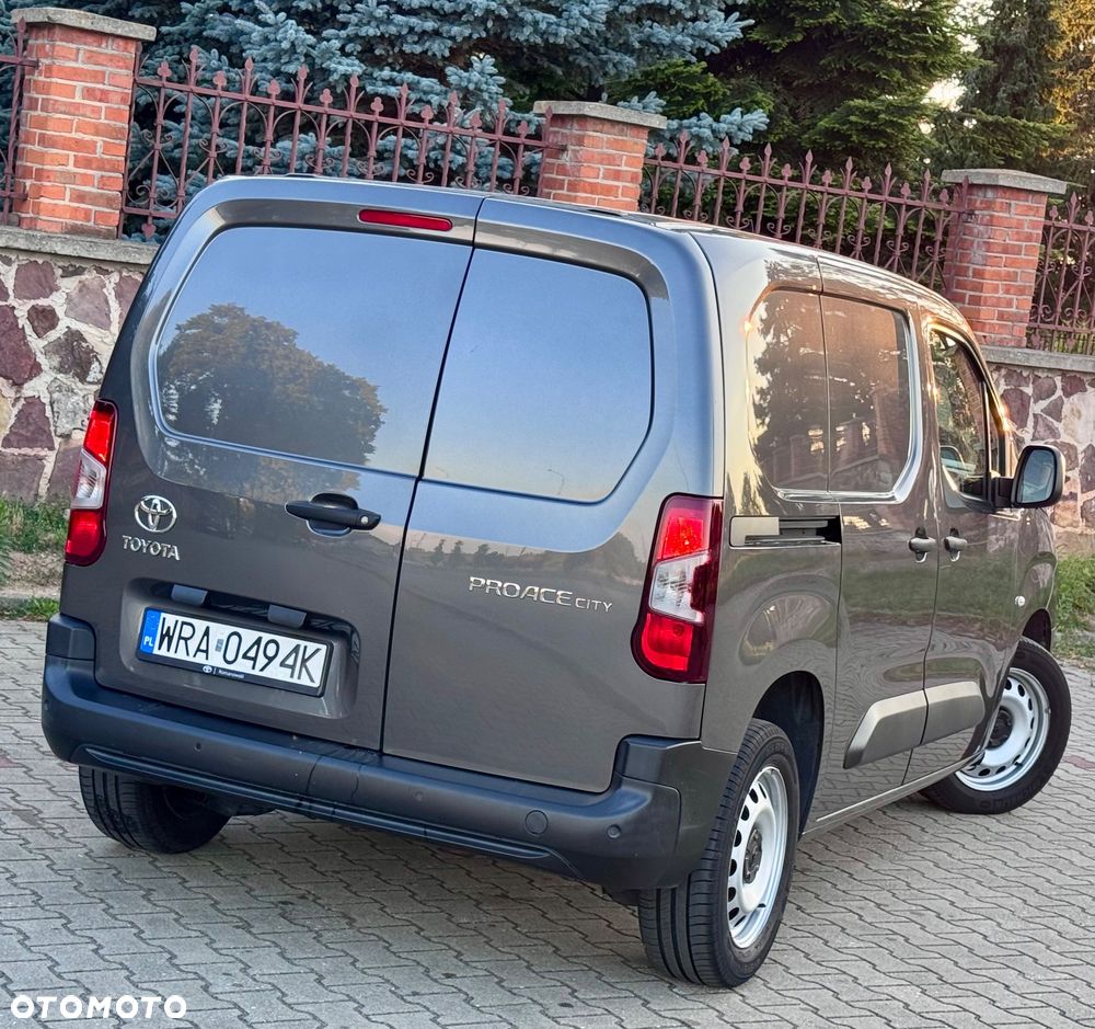 Toyota ProAce Kombi D-4D Compact 2,6t - 7