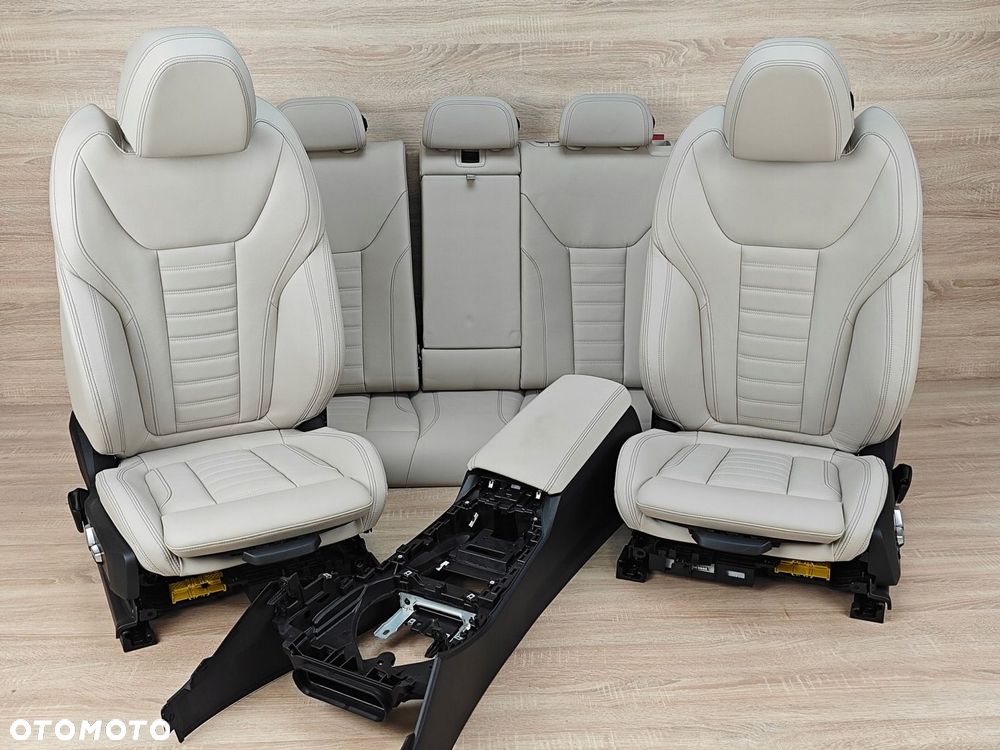 FOTELE KANAPA BOCZKI WNĘTRZE BMW 4 I4 G26 M-PAKIET AMBIENTE 17km EUROPA - 2