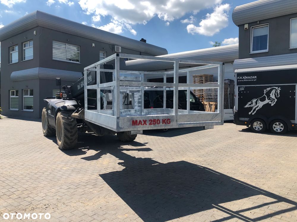 Manitou obrotnica - 15