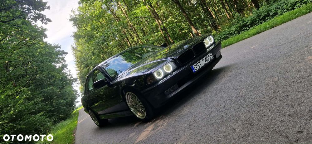 BMW Seria 7 - 2