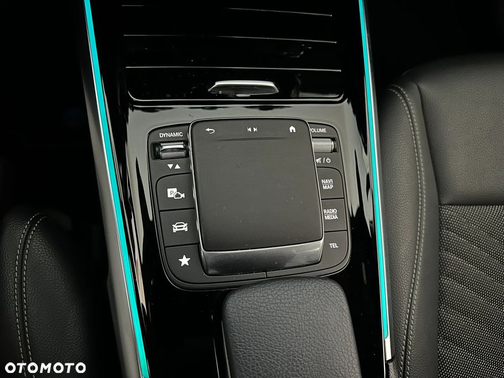 Mercedes-Benz EQB 300 66.5kWh 4-Matic Progressive - 10