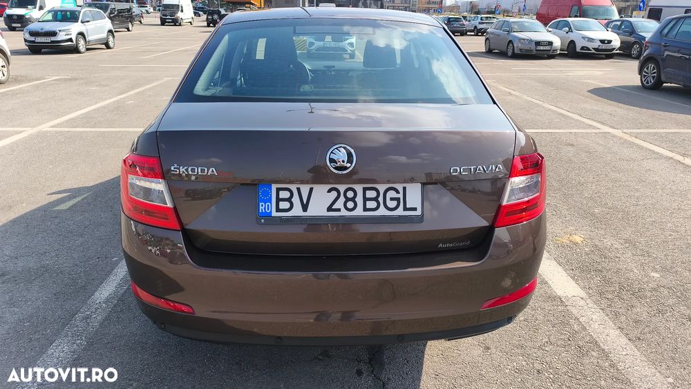 Skoda Octavia 1.0 TSI Active - 2