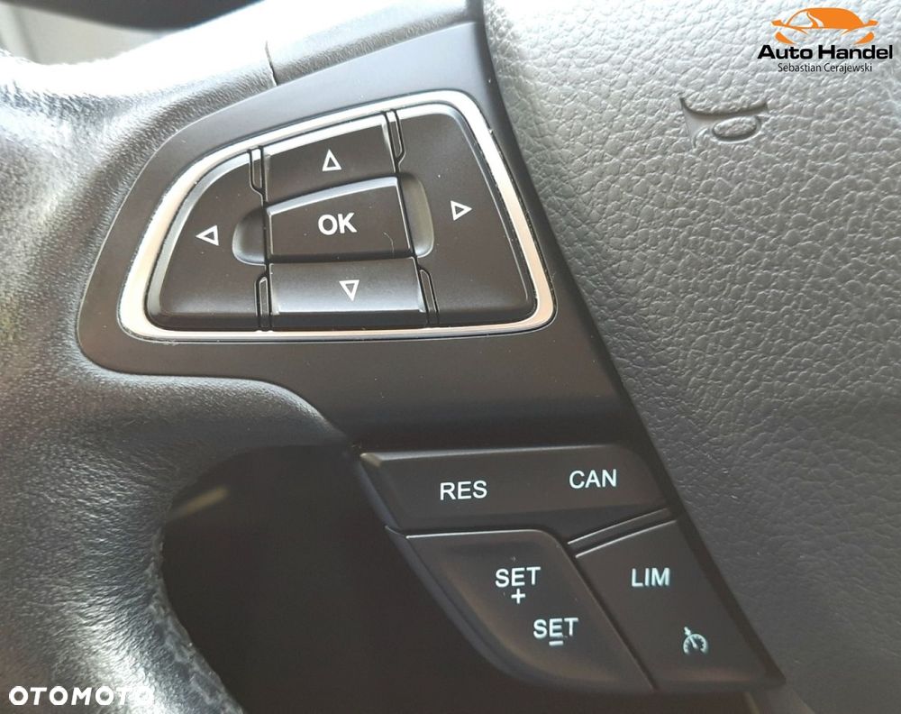 Ford Focus 1.5 EcoBoost STart-Stopp-System TITANIUM - 22