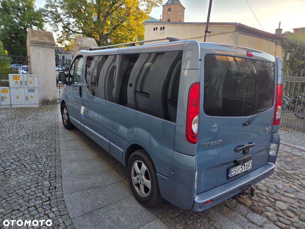 Renault Trafic 2012 photo 5