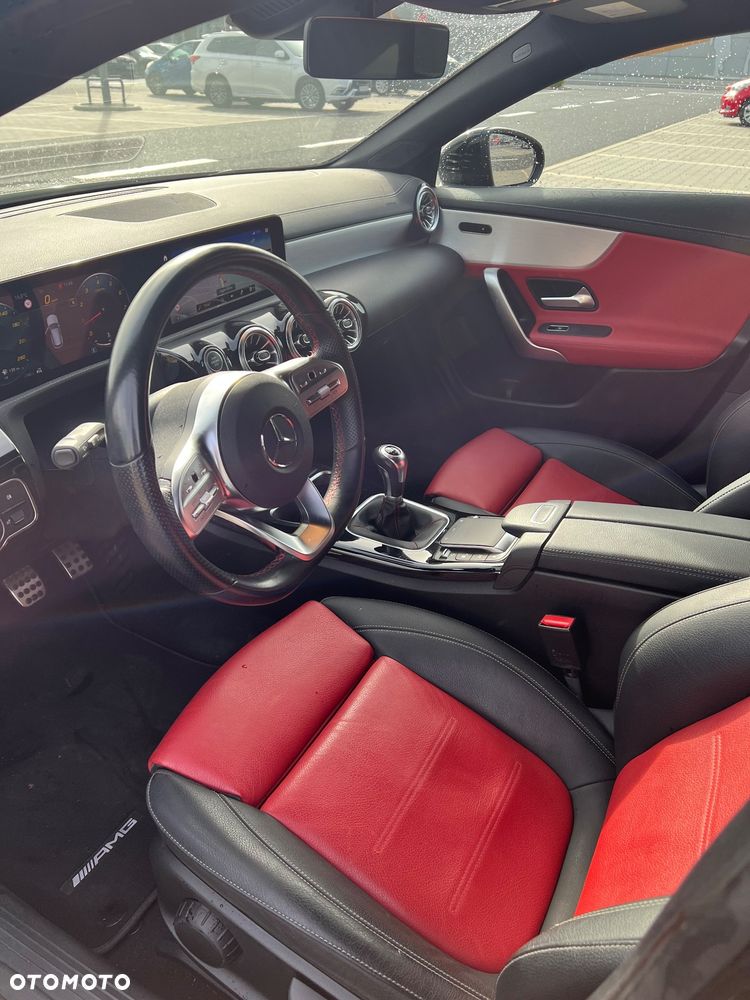 Mercedes-Benz CLA - 20