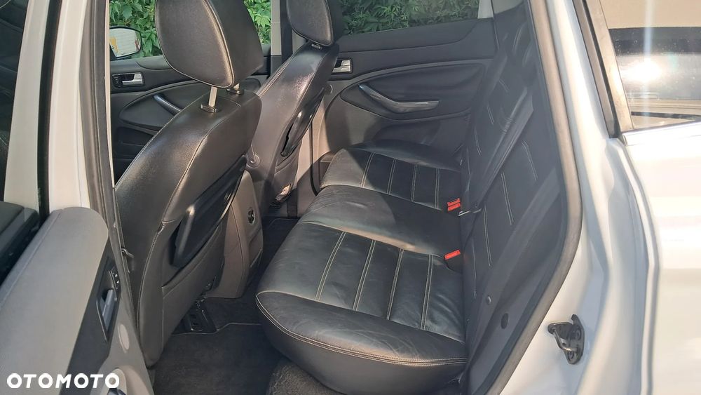 Ford Kuga 2.0 TDCi 4WD Titanium Plus - 6