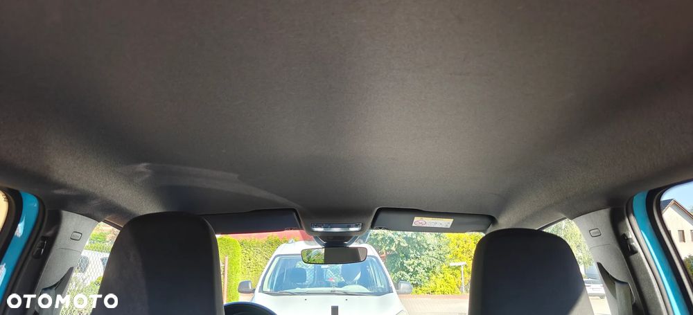 Volkswagen up! Active - 18