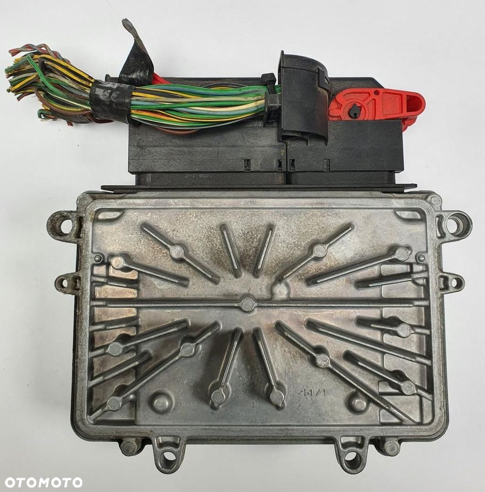 KOMPUTER STEROWNIK SILNIKA VOLVO C70 II 2.5 T 0261209038 30650454 - 2
