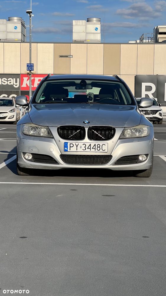 BMW Seria 3 320d - 11