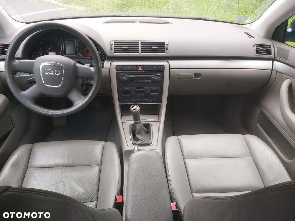 Audi A4 Limousine 1.8 T - 12