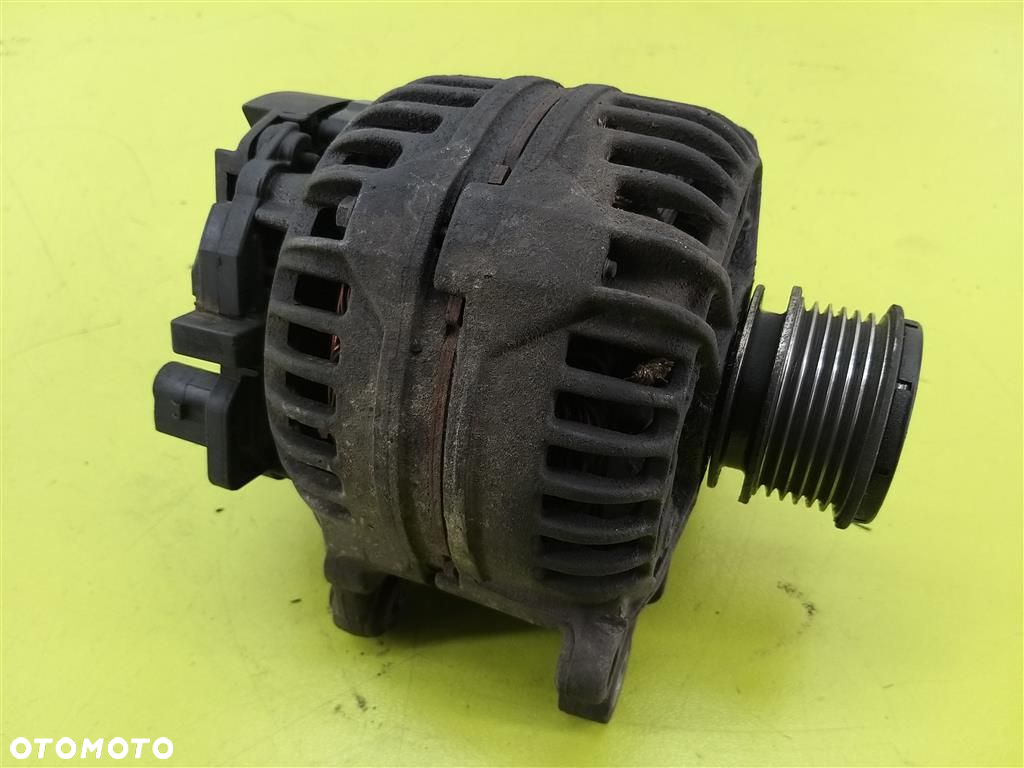 Alternator Seat Toledo II 1999-2004 1,9 TDI 028903028E 0124515010 120A 2PIN - 3