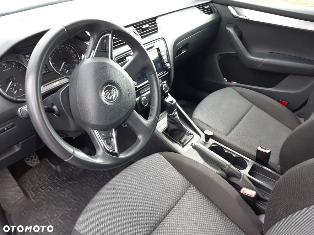 Skoda Octavia 1.4 TSI Active - 6