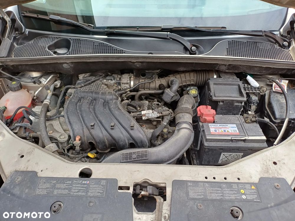 Dacia Lodgy 1.6 SCe Laureate S&S - 11