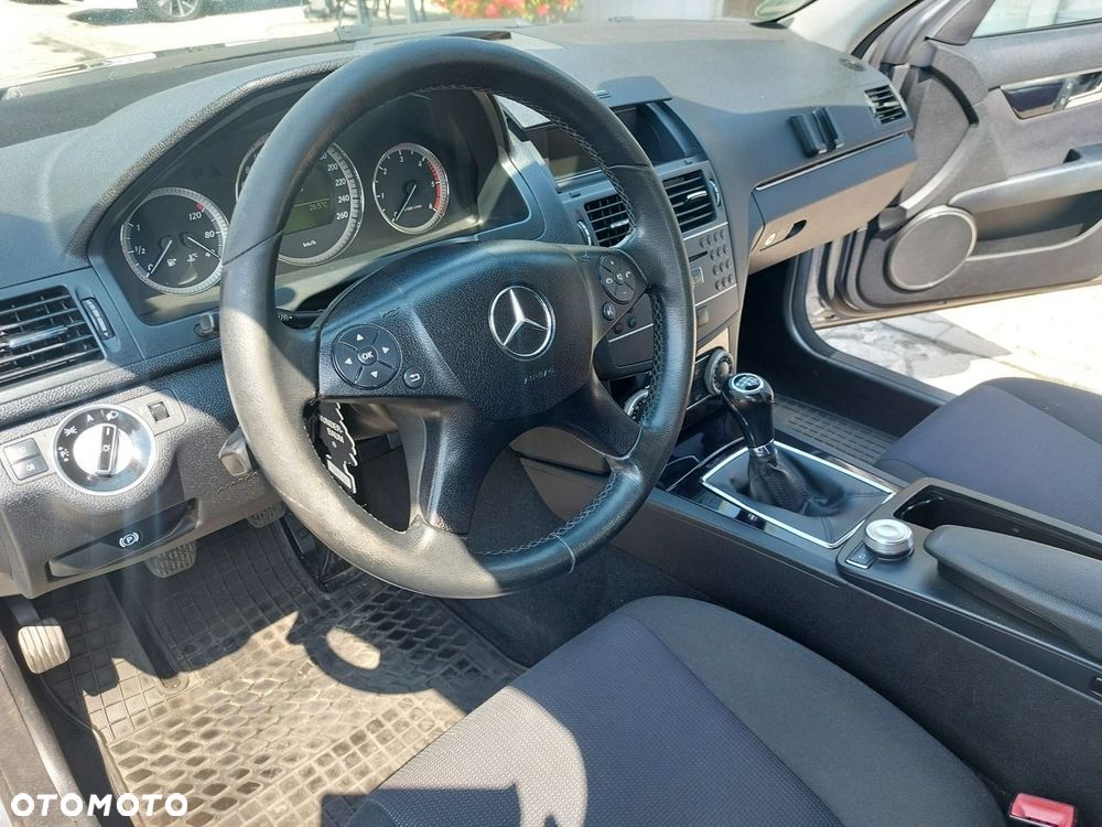 Mercedes-Benz Klasa C - 12