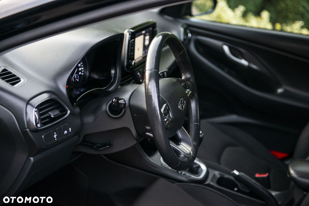 Hyundai i30 1.4 T-GDI YES!+ - 20