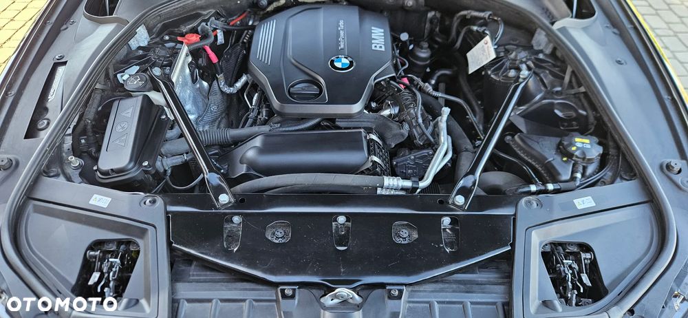 BMW Seria 5 520d - 17