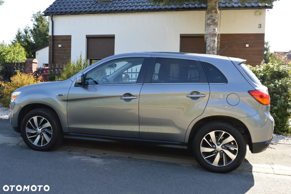 Mitsubishi ASX 1.8 DID Invite 4WD - 10