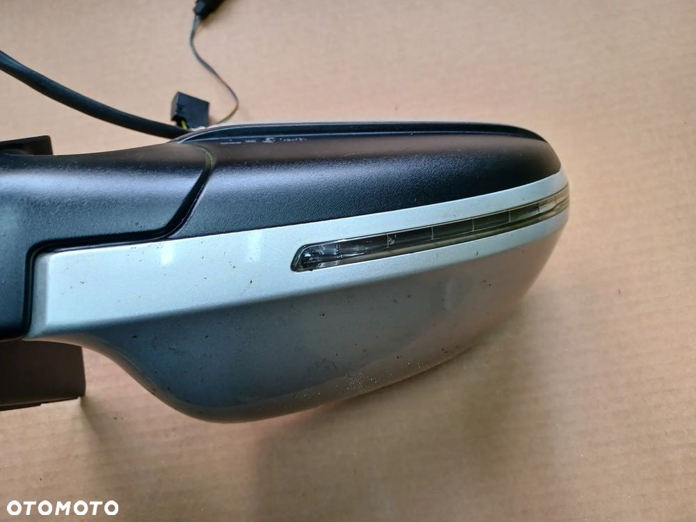 LUSTERKO PRAWE A4 B8 ALLROAD 6+2 LX7W - 3