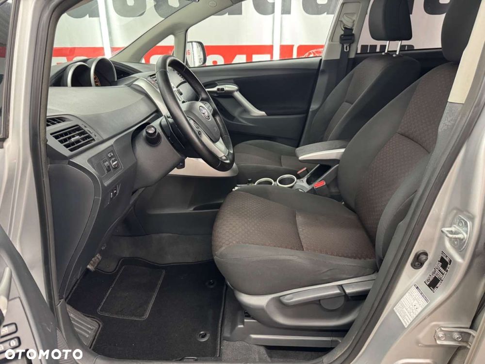 Toyota Verso - 21