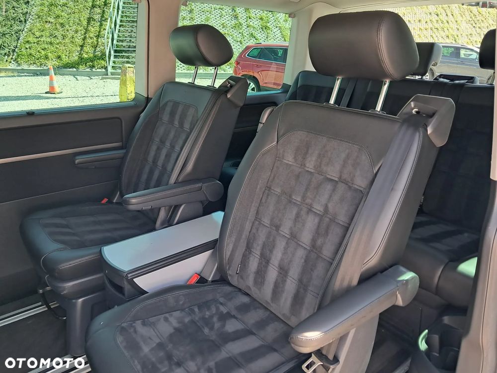 Volkswagen Multivan - 14