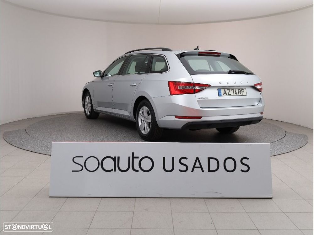 Skoda Superb Break - 6