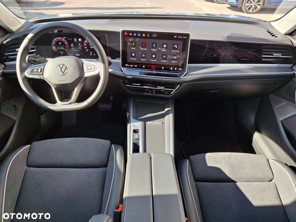 Volkswagen Passat - 23