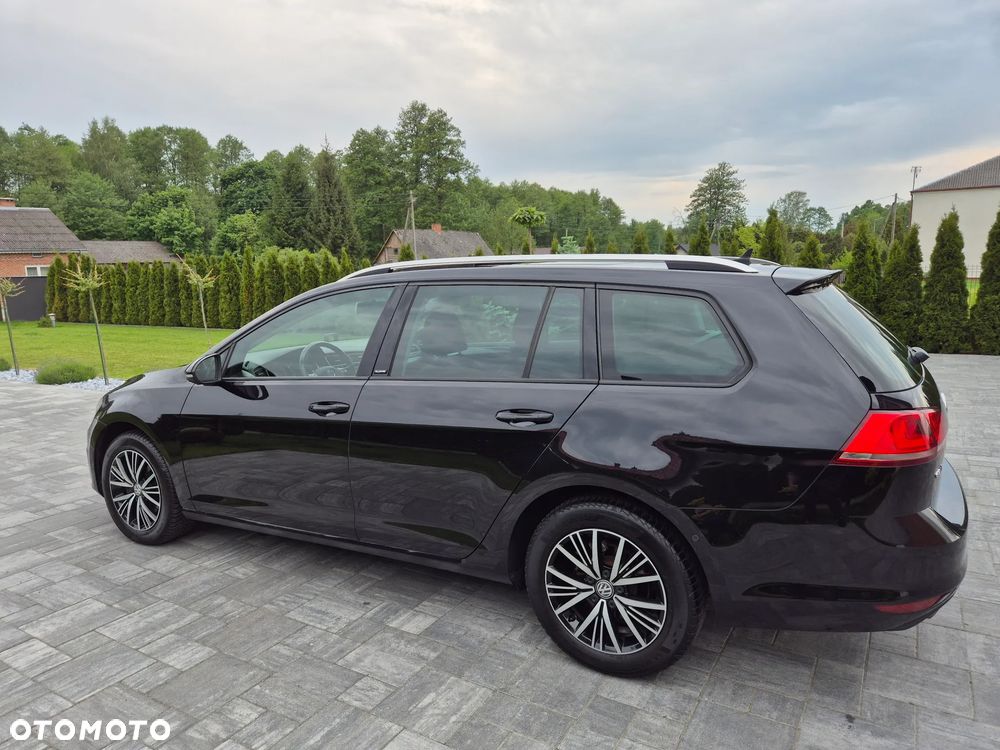 Volkswagen Golf 1.6 TDI BlueMotion Technology Allstar - 16