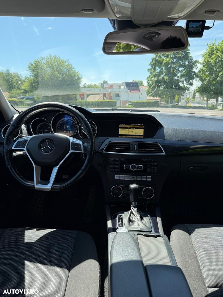 Mercedes-Benz C 200 CDI DPF (BlueEFFICIENCY) 7G-TRONIC - 3