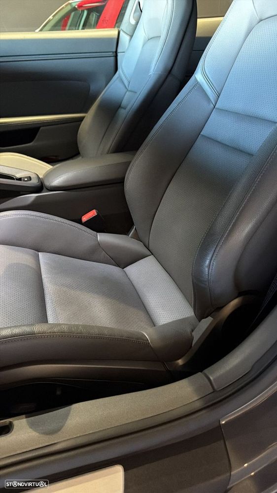 Porsche 911 (992) Carrera PDK - 52
