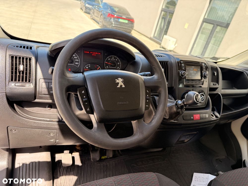 Peugeot Boxer wywrotka - 19