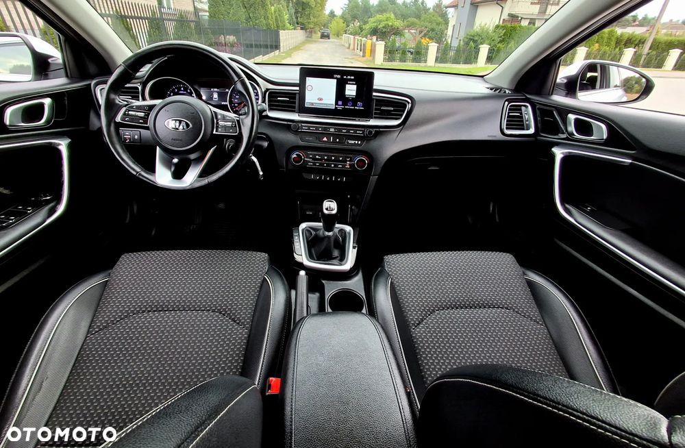 Kia Ceed 1.4 T-GDI OPF Platinum Edition - 21