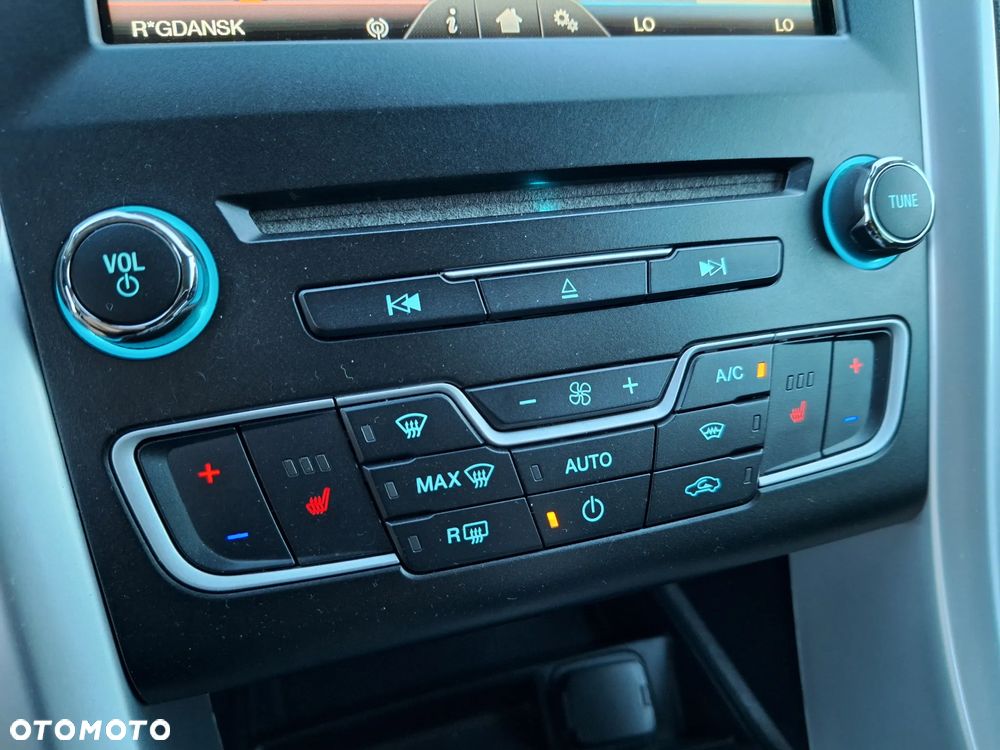 Ford Mondeo 2.0 EcoBlue Titanium - 14