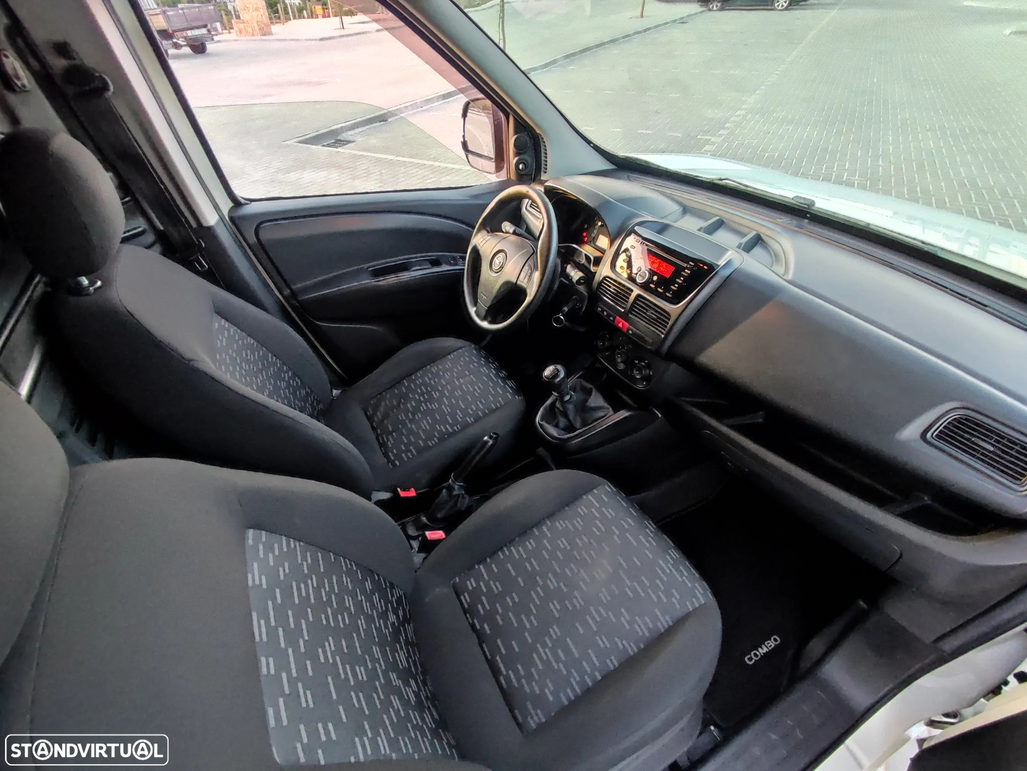 Opel Combo Maxi 1.6 CDTi - 6