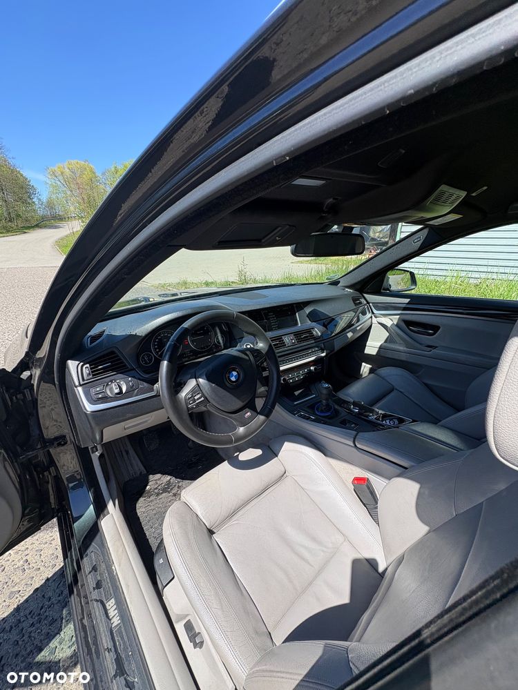 BMW Seria 5 520d - 6