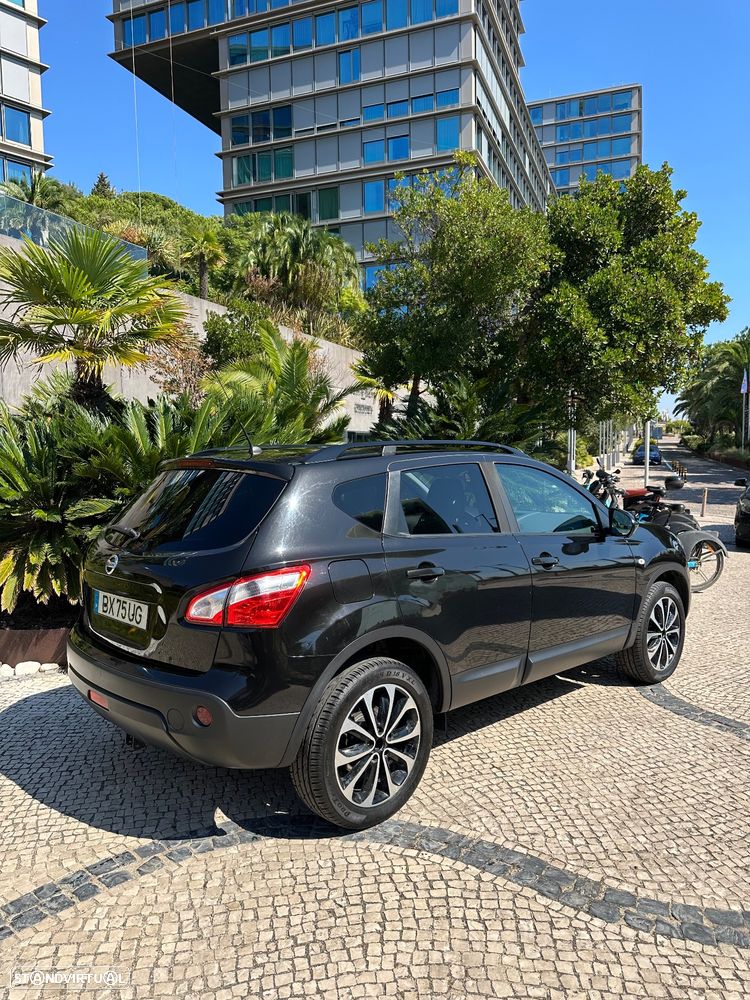 Nissan Qashqai 1.6 dCi Tekna Premium 17 Pele S Alcantara - 6