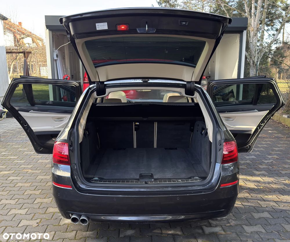 BMW Seria 5 520d xDrive - 21