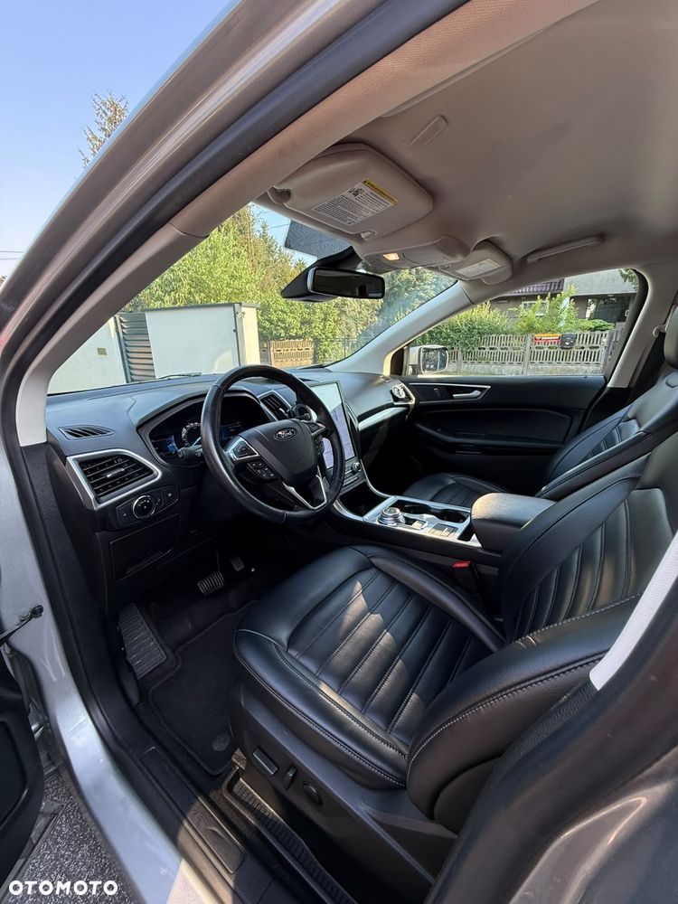 Ford Edge - 11