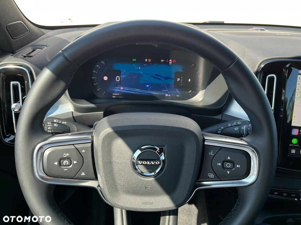 Volvo XC 40 - 16