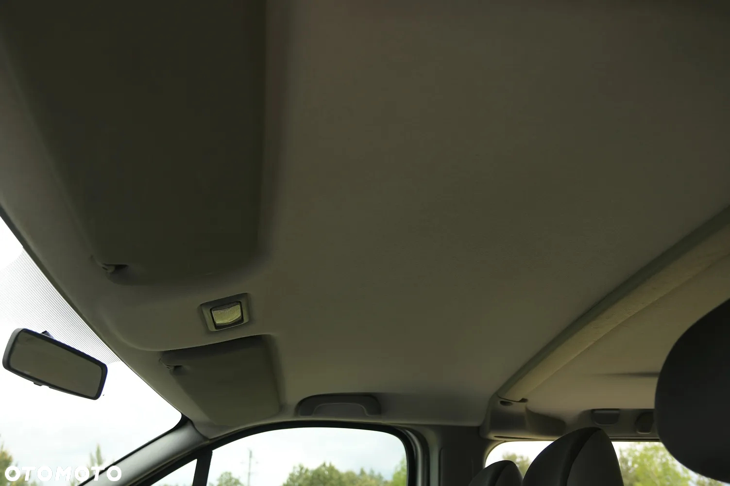 Opel Vivaro - 31
