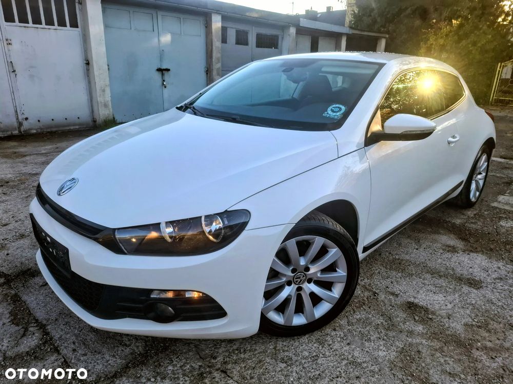 Volkswagen Scirocco 2010 photo 2