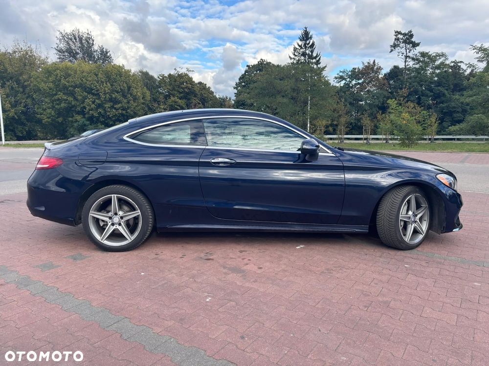 Mercedes-Benz Klasa C 300 7G-TRONIC AMG Line - 2