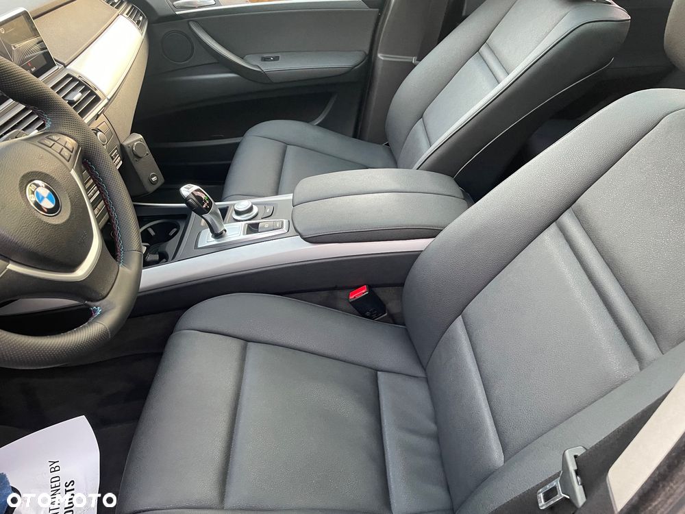 BMW X5 xDrive30d - 17