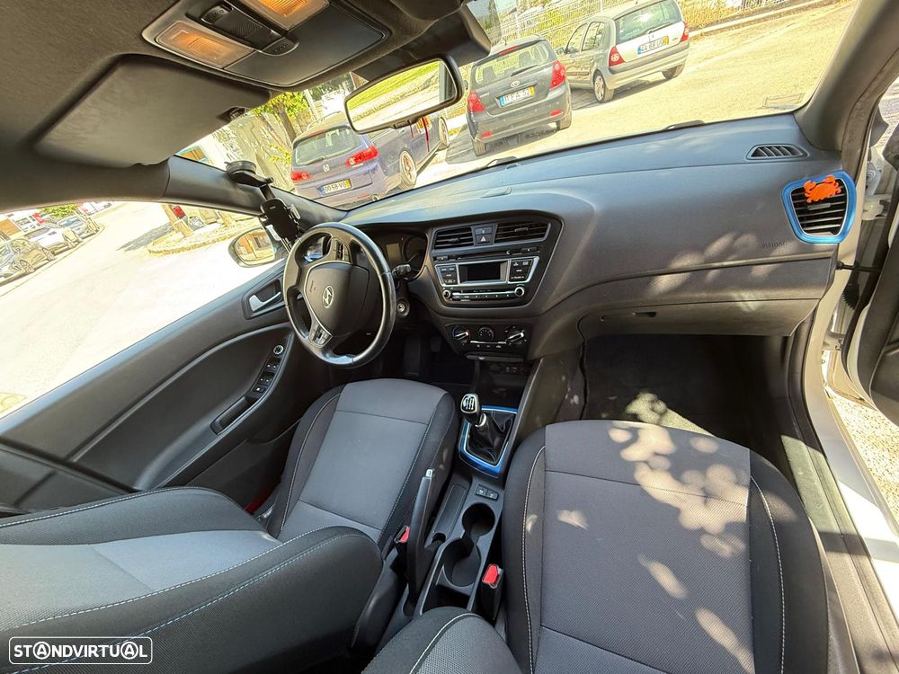 Hyundai i20 1.1 CRDi GO! - 2