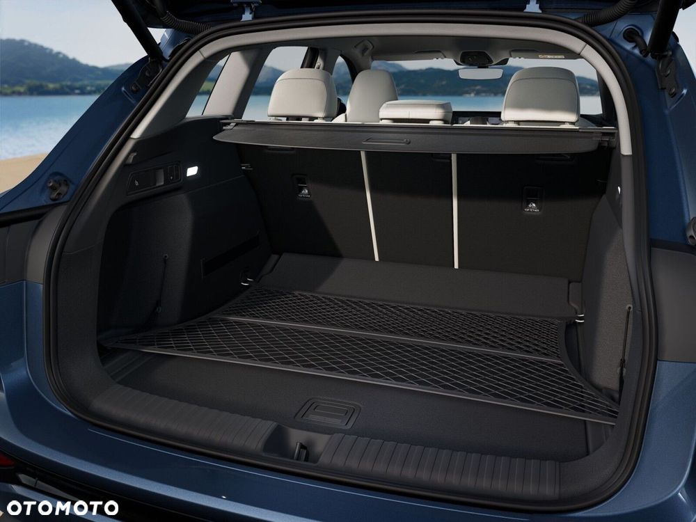 Audi Q6 e-tron - 9
