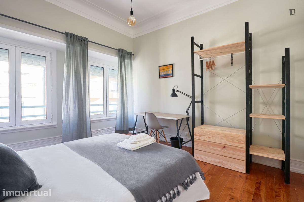 Quarto - localizado em Entrecampos Lisbon - Grande imagem: 3/56