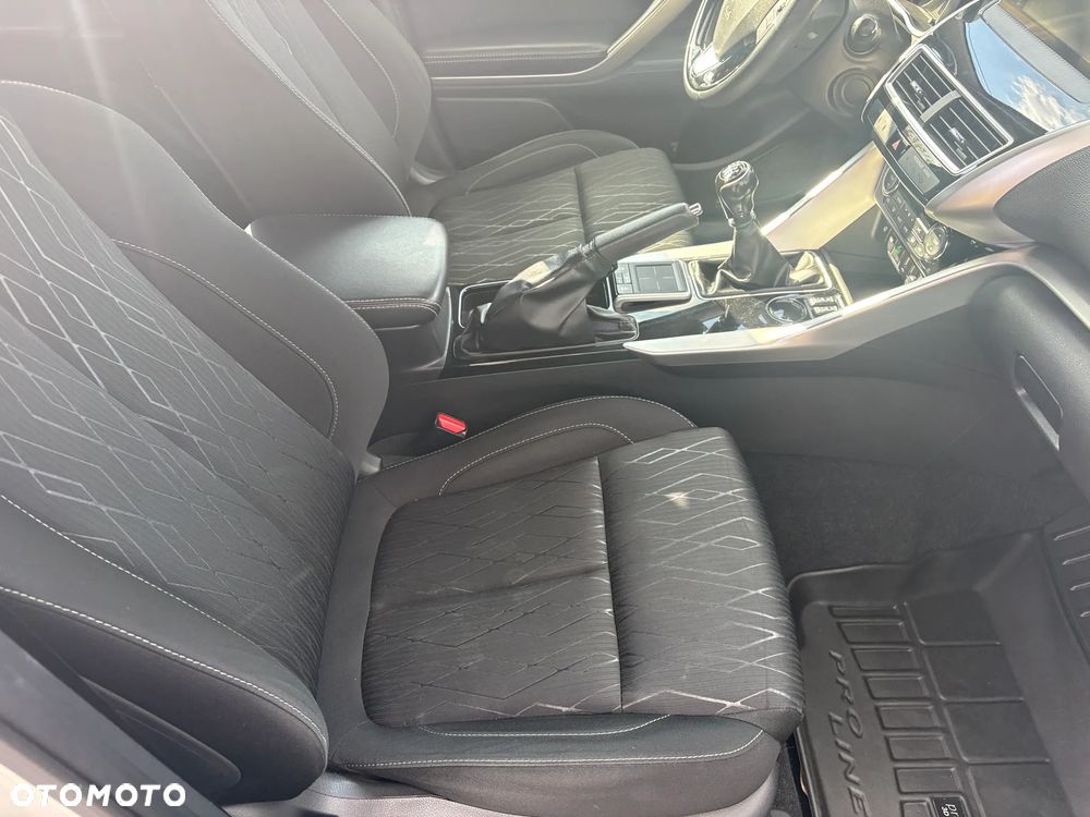 Mitsubishi Eclipse Cross 1.5 T GPF Intense - 16