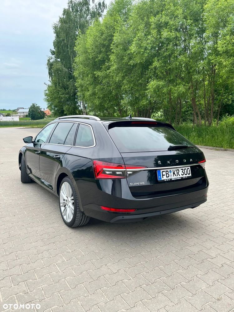 Skoda Superb 2.0 TDI SCR Style DSG - 6