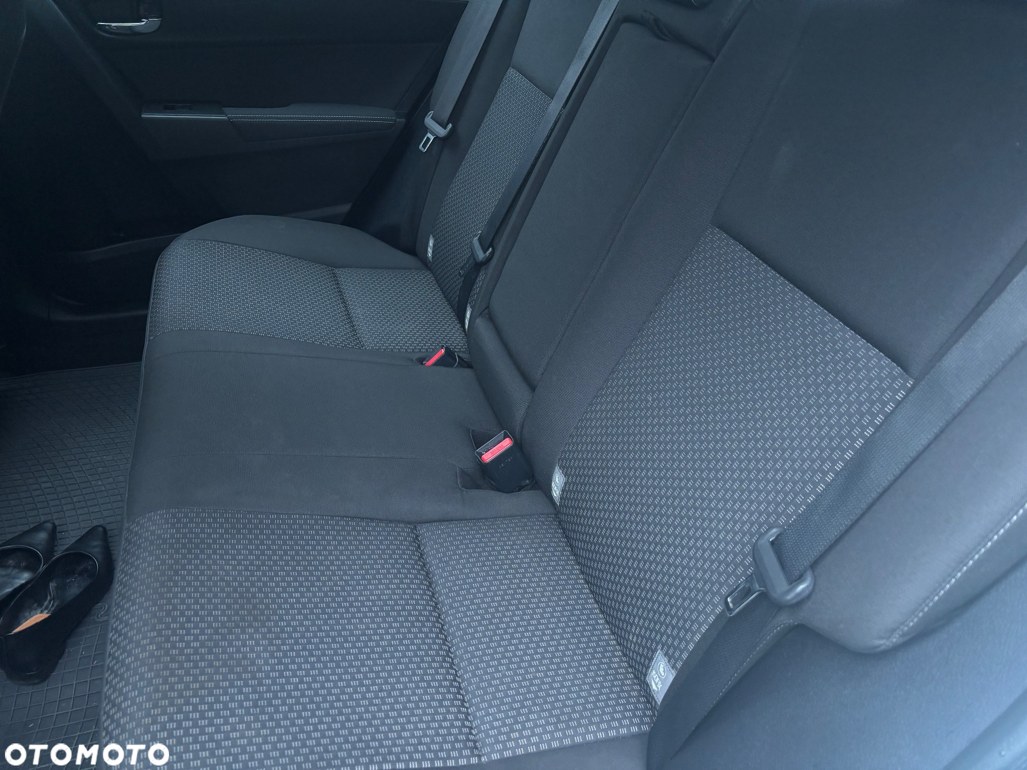 Toyota Corolla 1.6 Prestige EU6 - 7