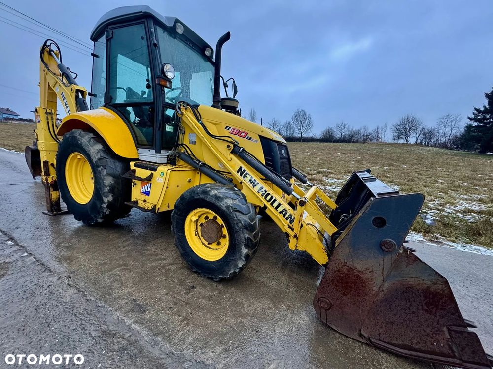 New Holland B90B** KOPARKO ŁADOWARKA NEW HOLLAND B90 B** NEW HOLLAND B100* FINANSOWANIE* LEASING** ZAMIANA** SKUP** - 4
